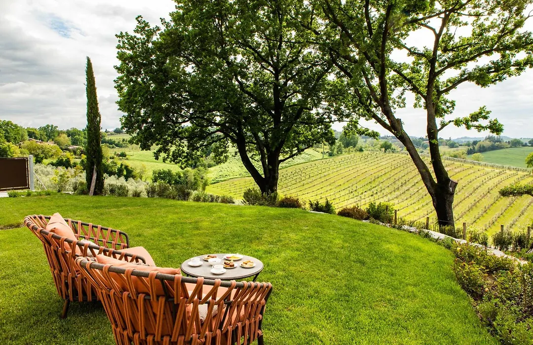 Country House Oliveto sul Lago-1